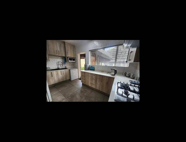 3 BEDROOM HOUSE FOR SALE IN VERWOERDPARK